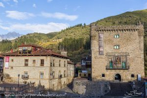 TORRE DEL INFANTADO EN POTES