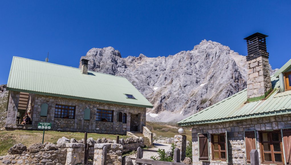 HOTEL ALIVA