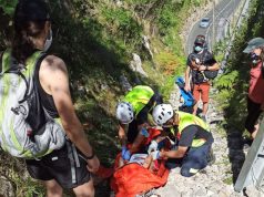 EVACUADA UNA MUJER EN LA RUTA URDON-LA HERMIDA CON ROTURA DE PERONE LA HERMIDA